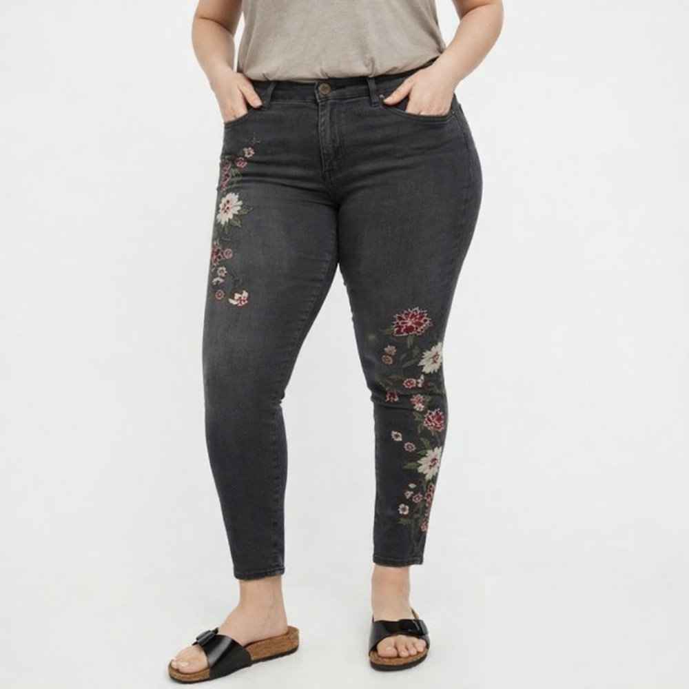 DRIFTWOOD Jackie high rise floral embroidery skinny jeans gray black Wash 31 nwt